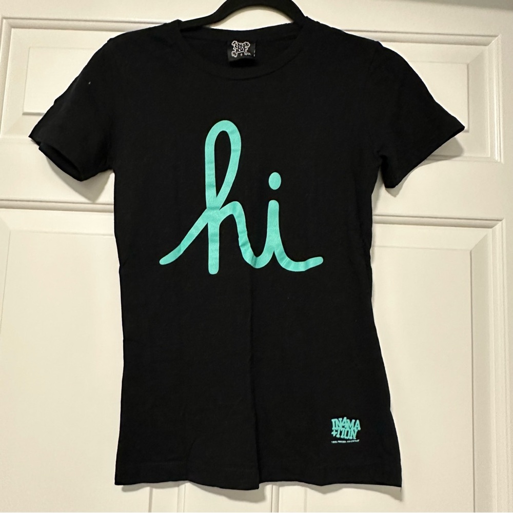 (NWOT) In4mation T-Shirt - S